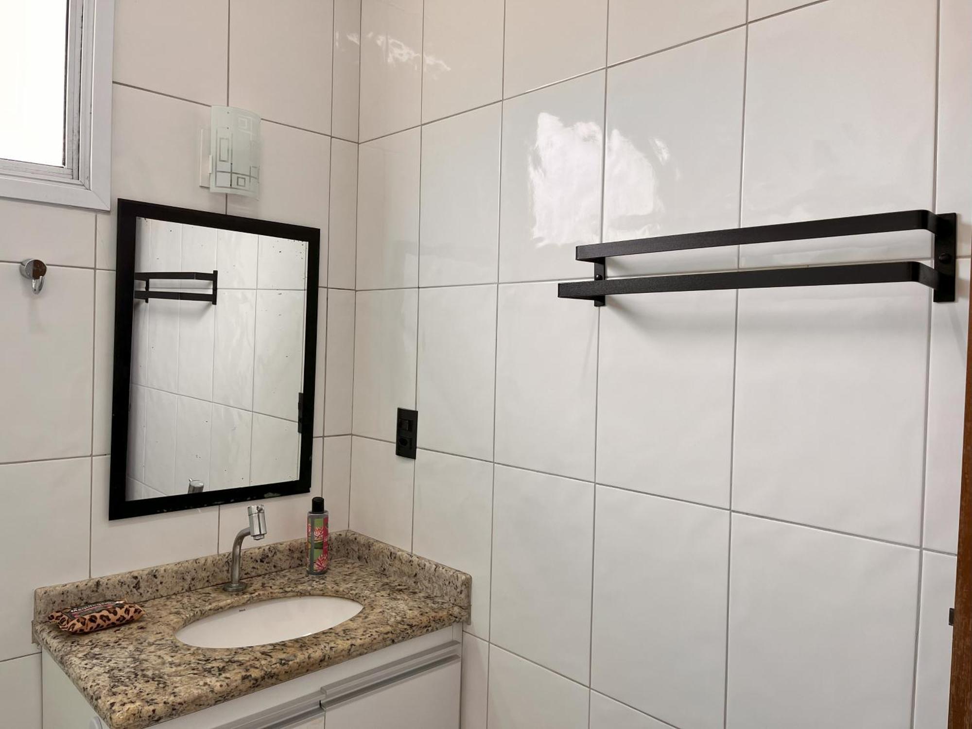 Quartos Na Praia - Cozinha Compartilhada, Self Check-In, Wifi, Proximo A Praia Сантос Экстерьер фото