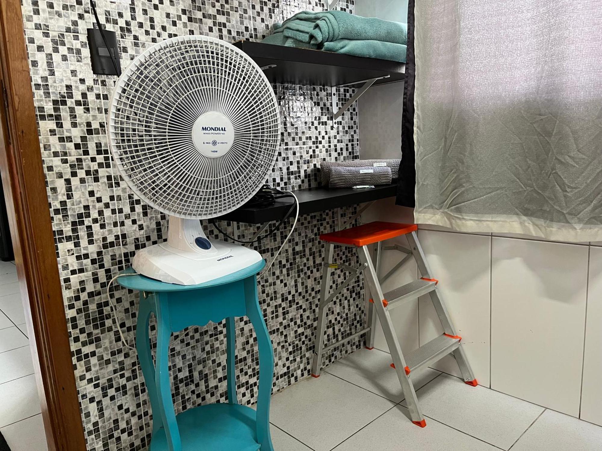 Quartos Na Praia - Cozinha Compartilhada, Self Check-In, Wifi, Proximo A Praia Сантос Экстерьер фото